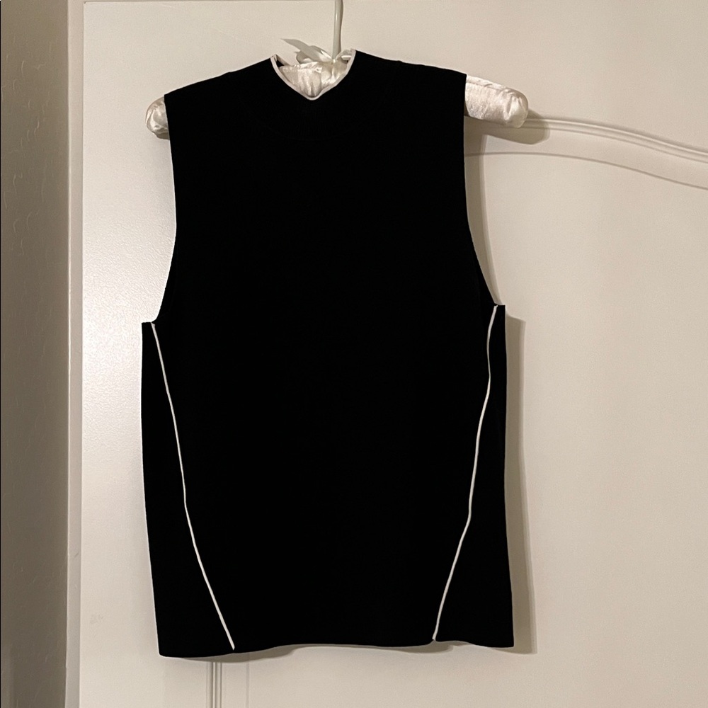 Banana Republic Black Muscle Tee with White Trim